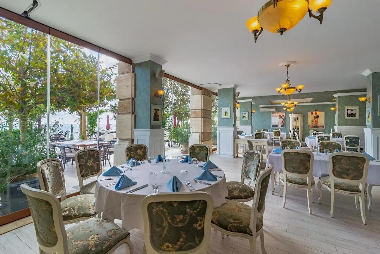 Апарт-отель La Mer Residence Золотые Пески