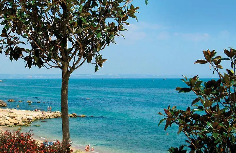 La Mer Residence Золотые Пески 5*,